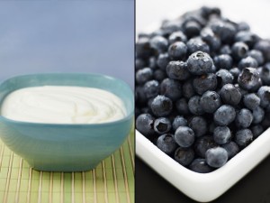 10-yoghurt-and-blueberries